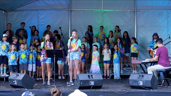 Barton Hills Choir performing at the 2022 Austin City Limits Music Festival, video still